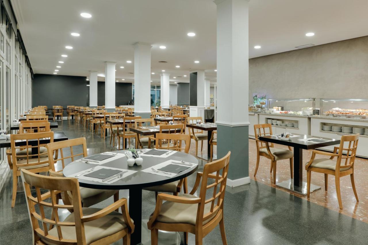 佩雷格里诺霍斯波利亚酒店 圣地亚哥－德孔波斯特拉 外观 照片